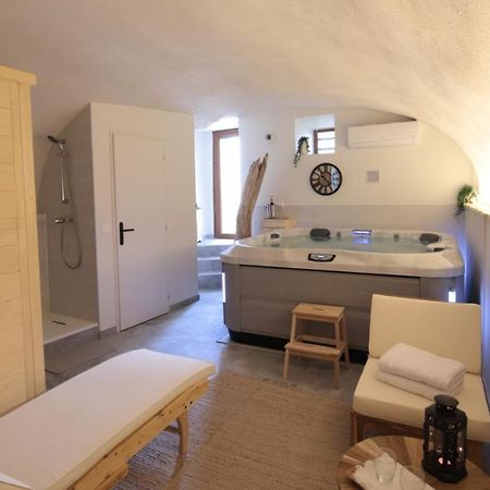 Gite De Charme Haut De Gamme Avec Jacuzzi Et Sauna Privatifs Donzere Экстерьер фото
